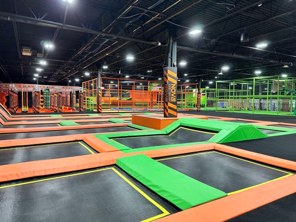 Luckyplay commercial trampoline park manufacturer